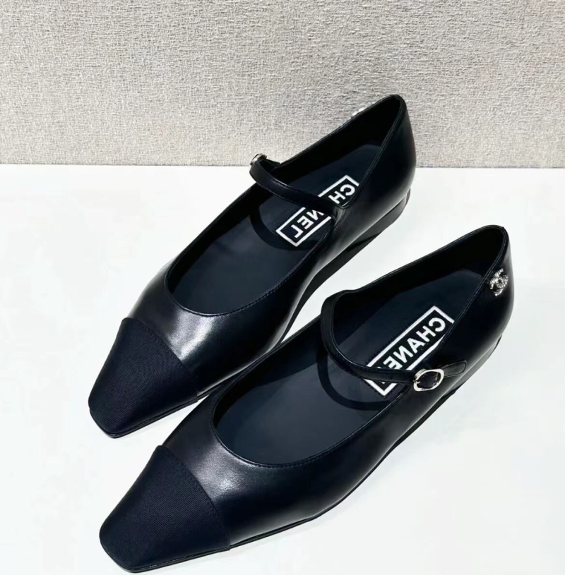 Chanel Flat Shoes